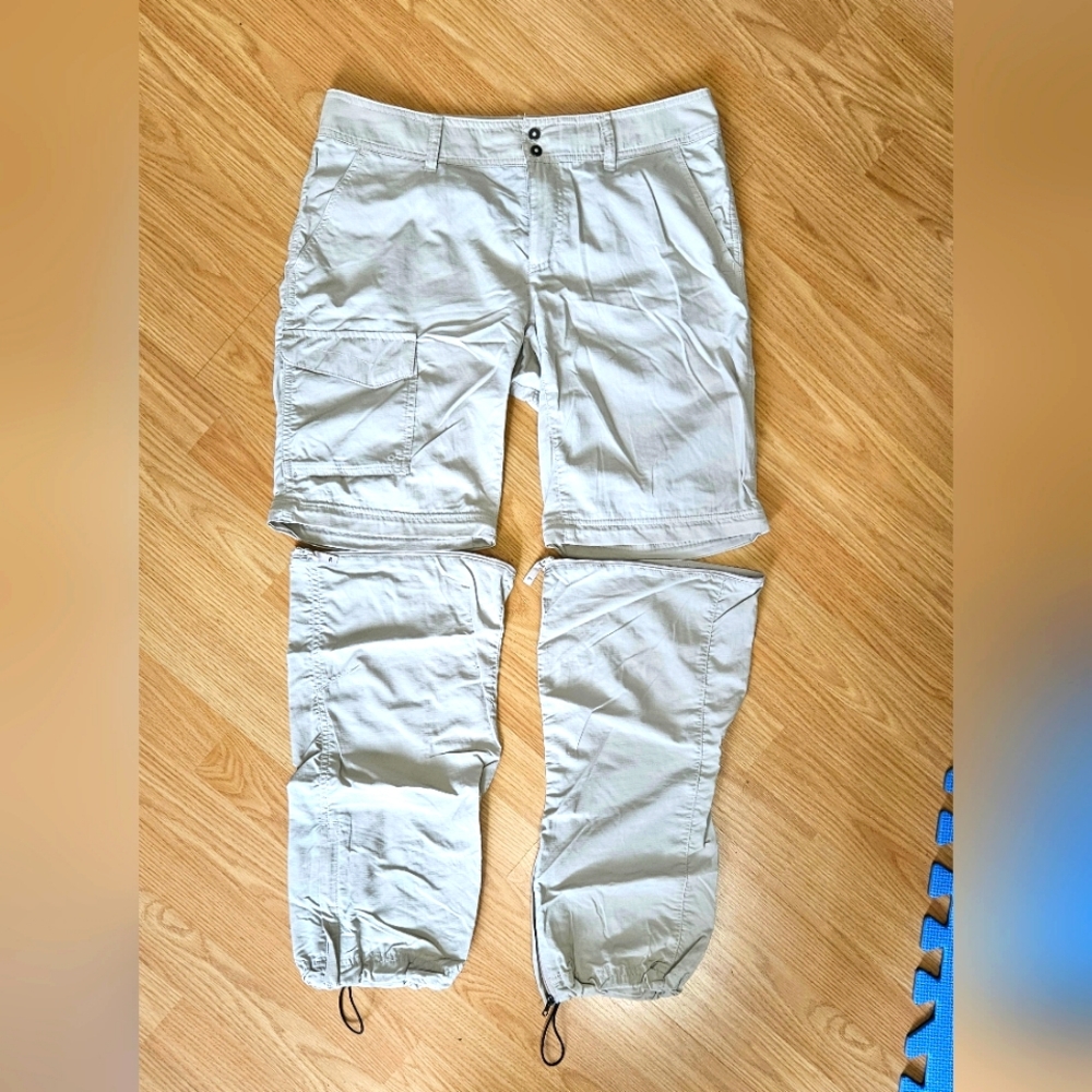 Women's Columbia Omni-shade Convertible Trekking Pants - Beige